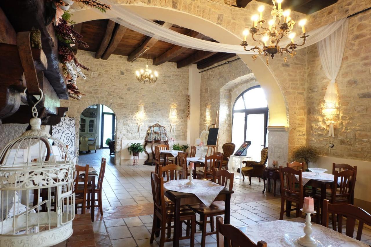 Antica Taverna Del Principe Sepino Exteriér fotografie